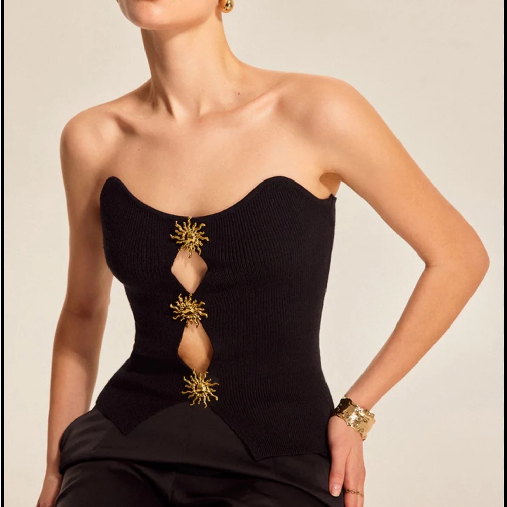 Elegant Black Strapless Top with Gold Accents